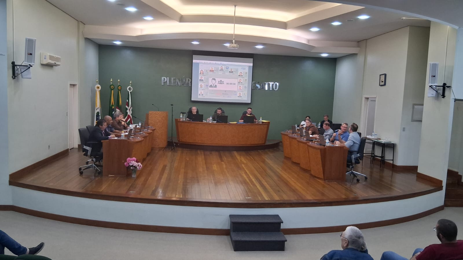 11ª Sessão Ordinária da Câmara de Vereadores em 22/04/2026.