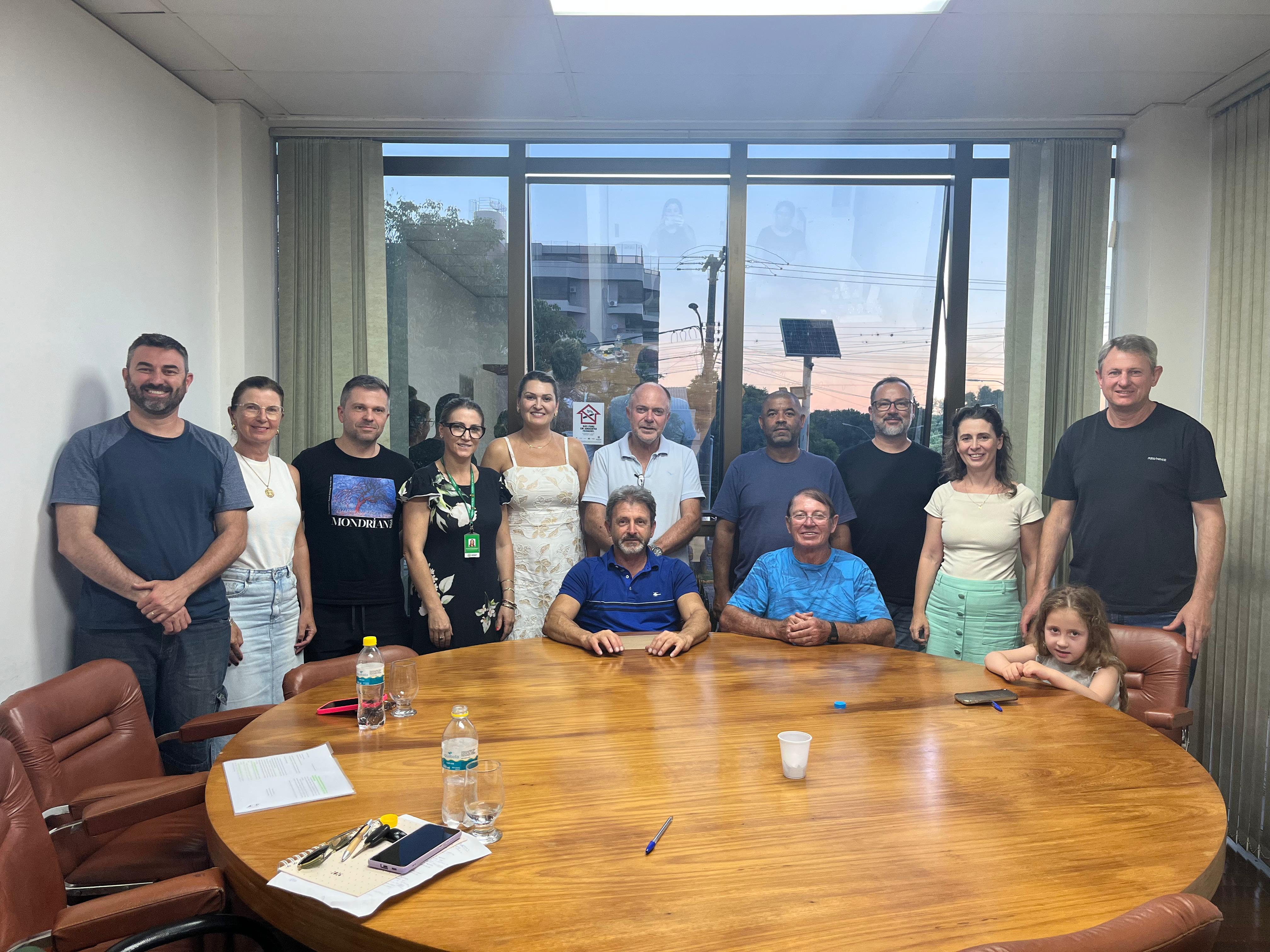 Comissões recebem representantes da ACLANP e da Educação para tratar do Prêmio Literário